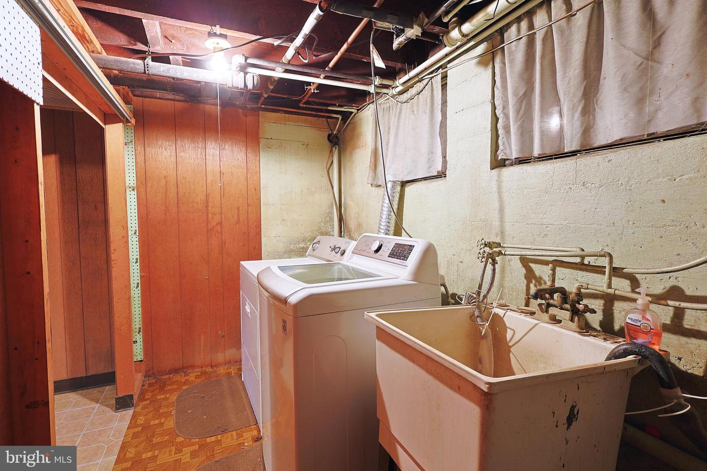 604 Kent Ave