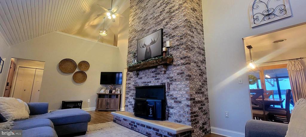 509 Grandview Dr