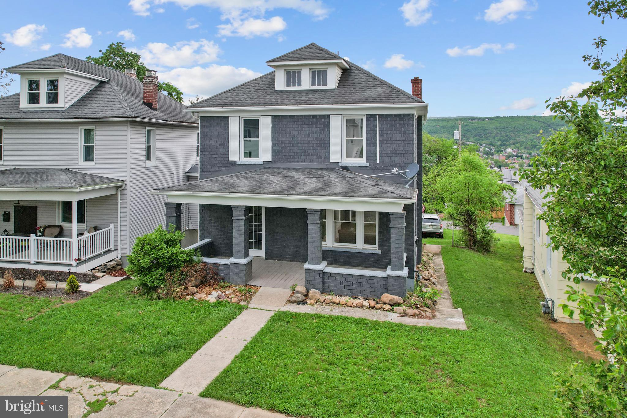 707 Hill Top Dr