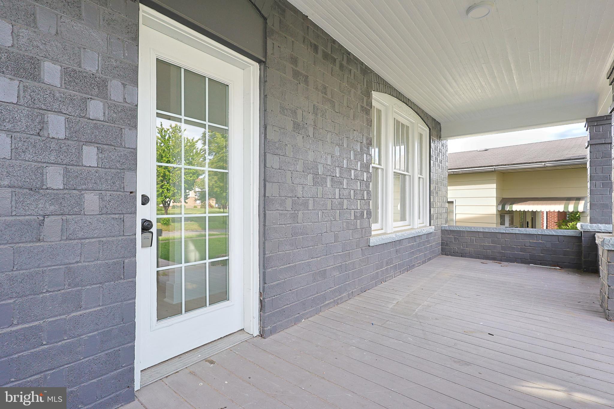 707 Hill Top Dr