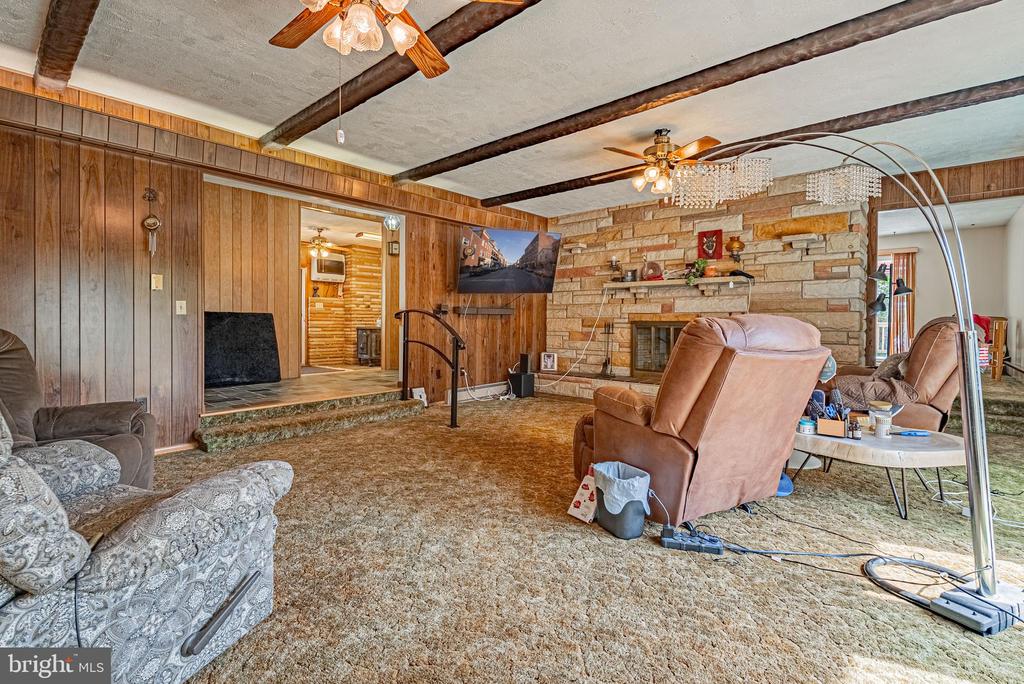 10201 SIVIC LANE
