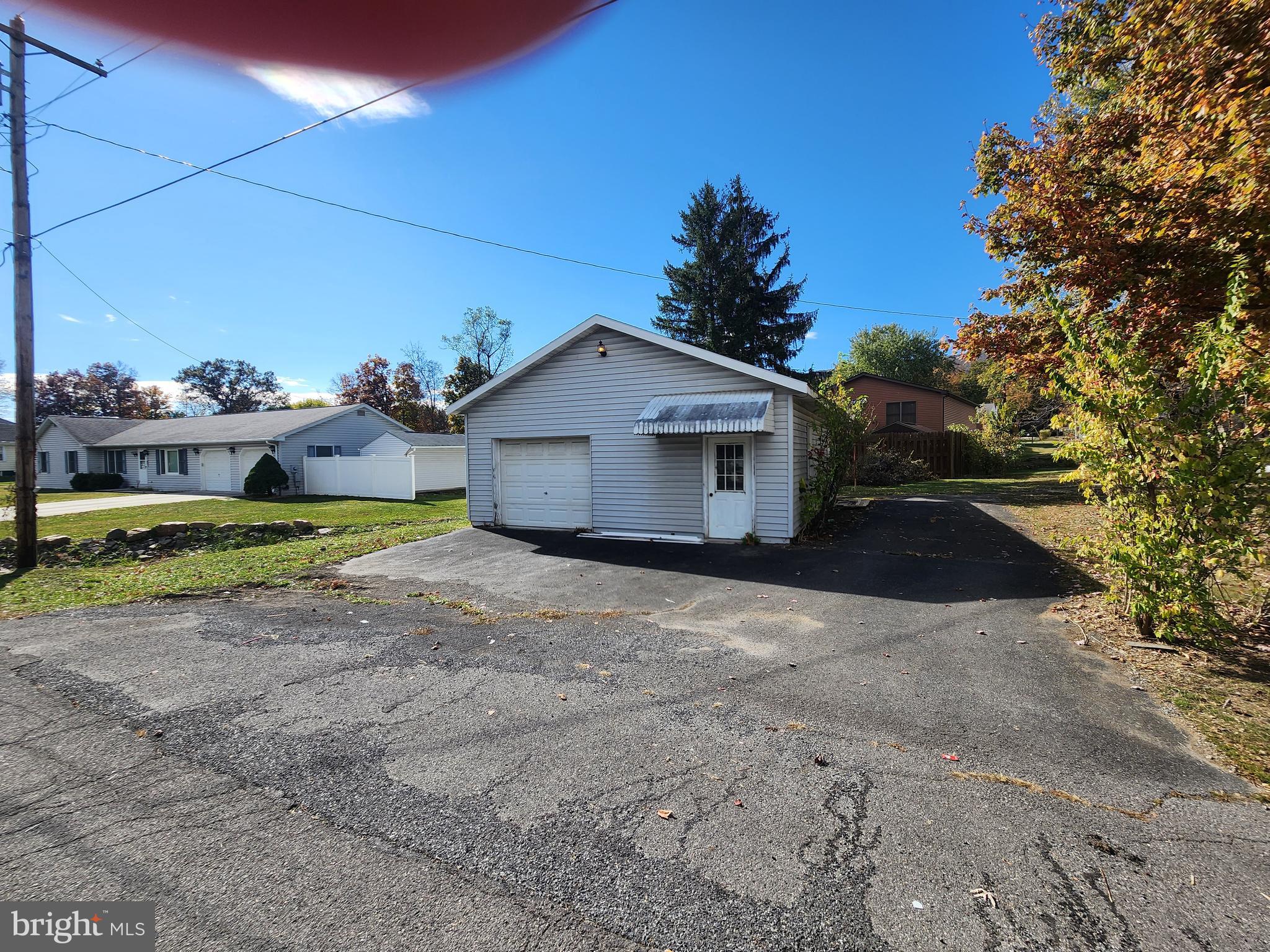 14200 STONEFIELD LANE