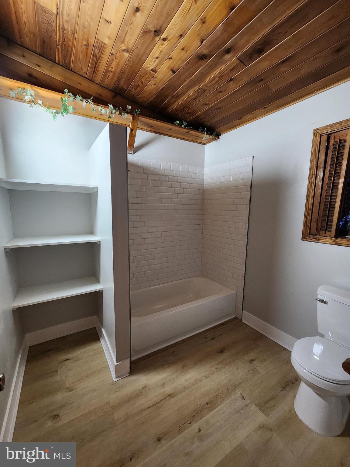 20307 POND CIRCLE ROAD SW