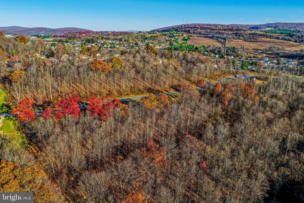 126 BRADDOCK HEIGHTS