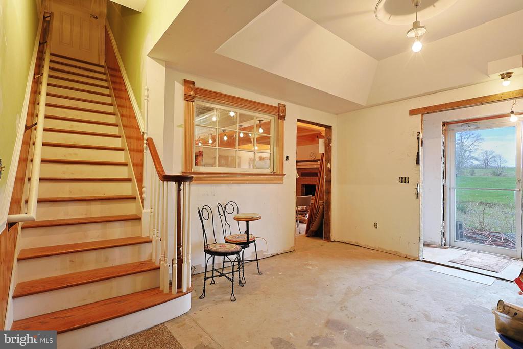 15715 MERRILL LANE