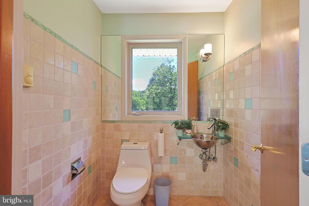 12421 HENRY DRIVE SW