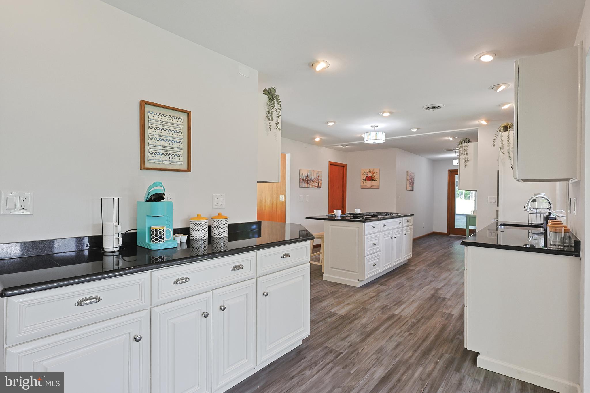 12421 HENRY DRIVE SW