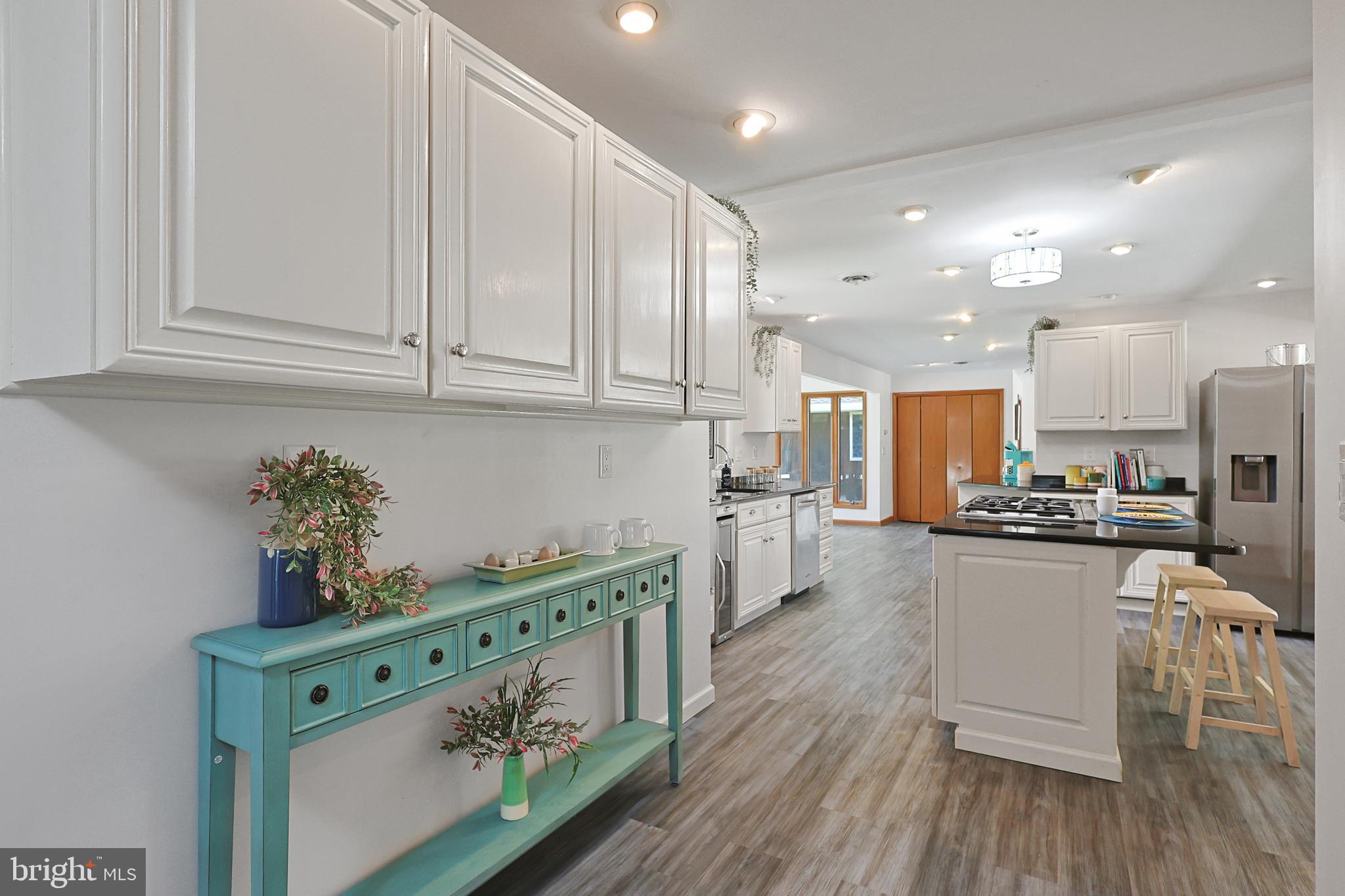 12421 HENRY DRIVE SW
