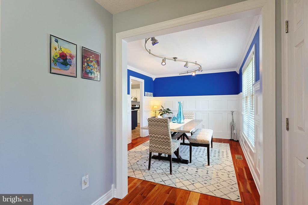 15206 BOURBON STREET SW