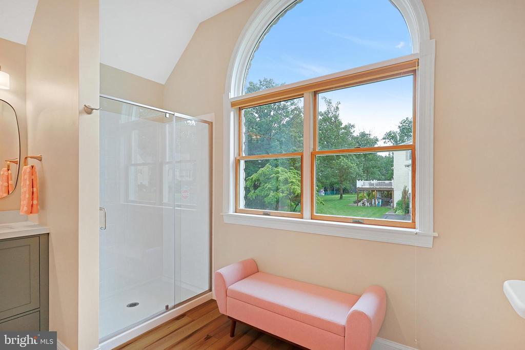 15206 BOURBON STREET SW