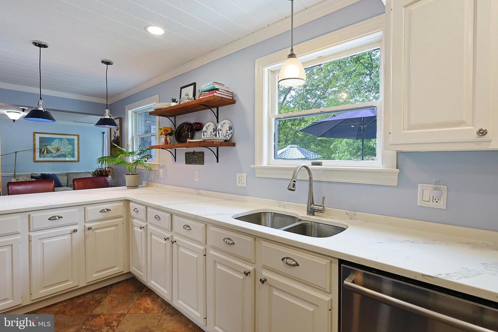 15206 BOURBON STREET SW