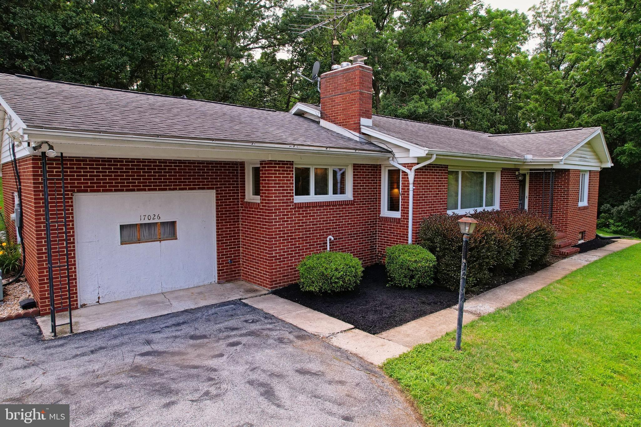 17026 Eylers Valley Rd