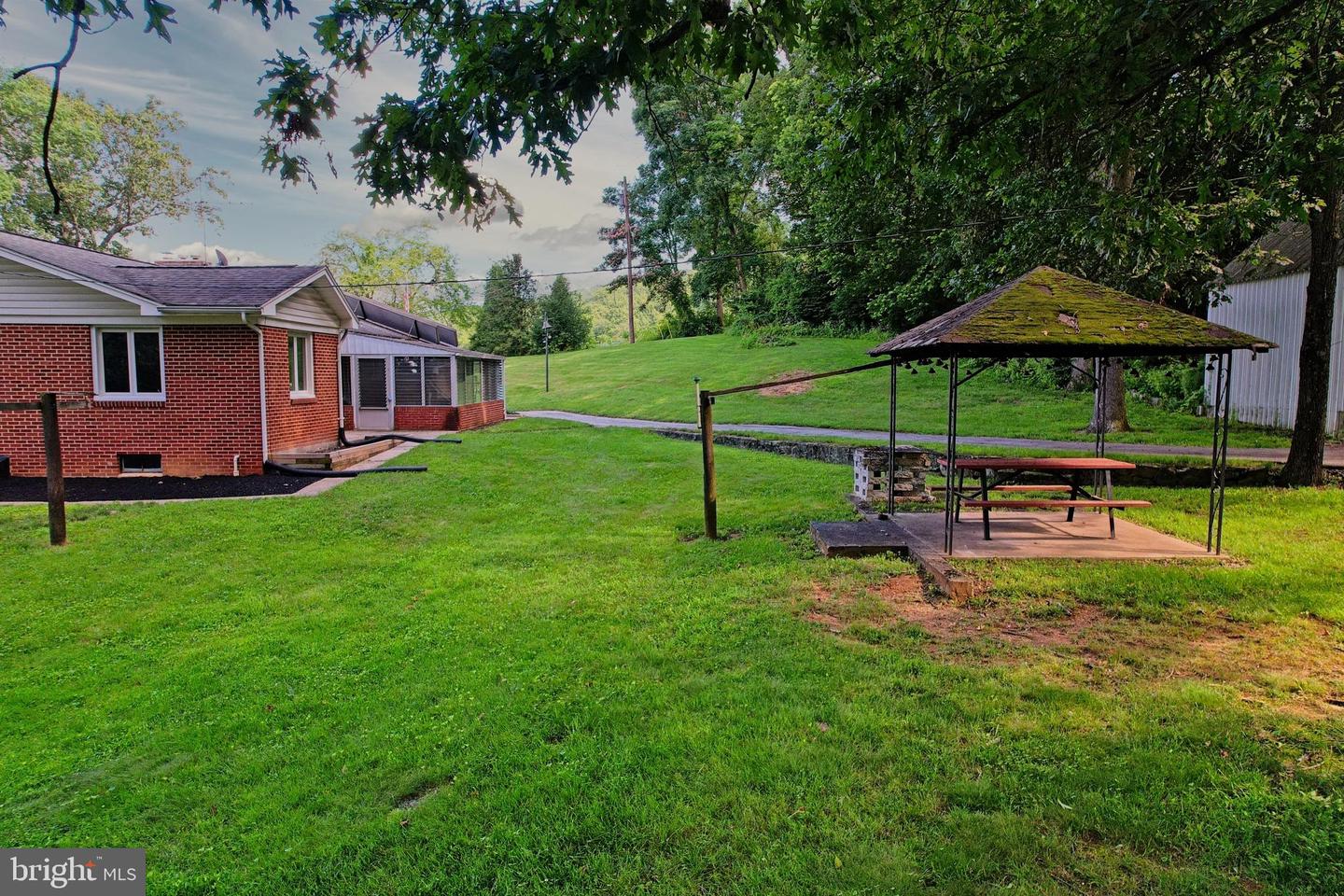 17026 Eylers Valley Rd