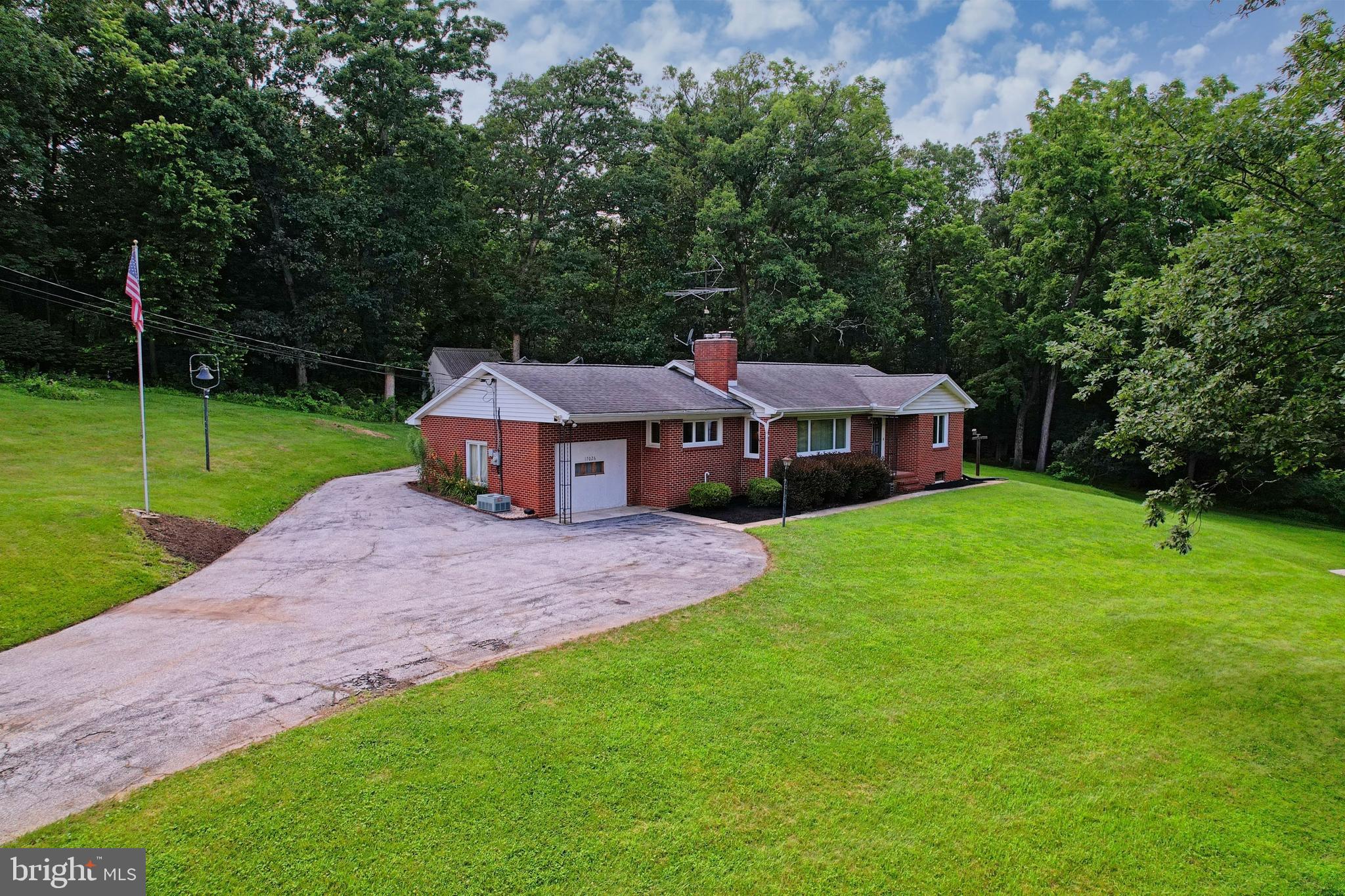 17026 Eylers Valley Rd