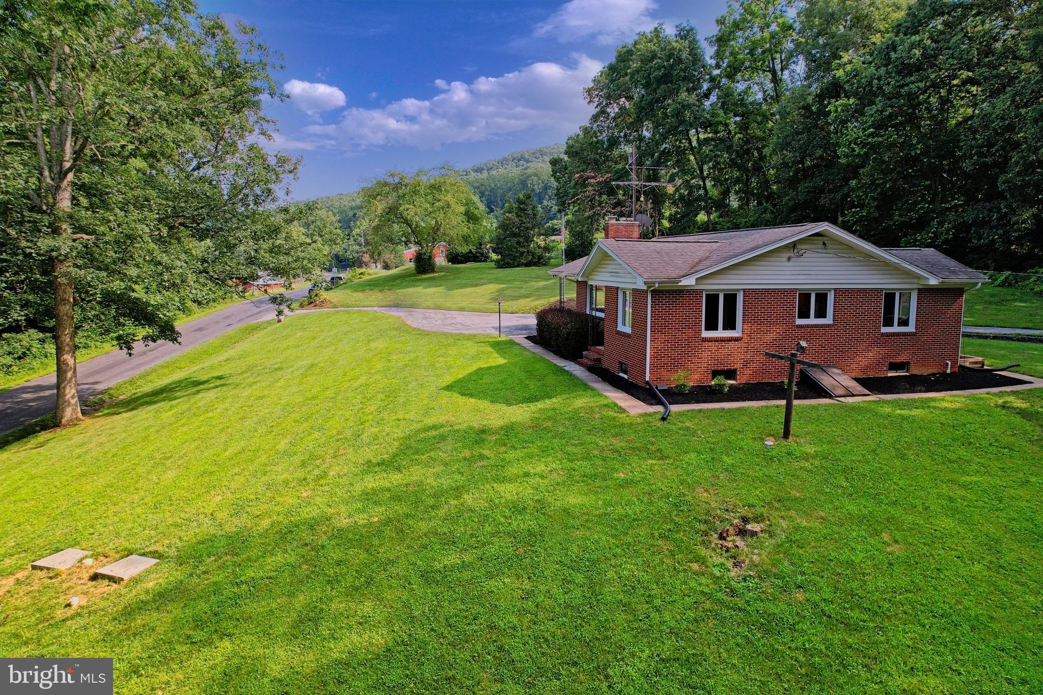 17026 Eylers Valley Rd