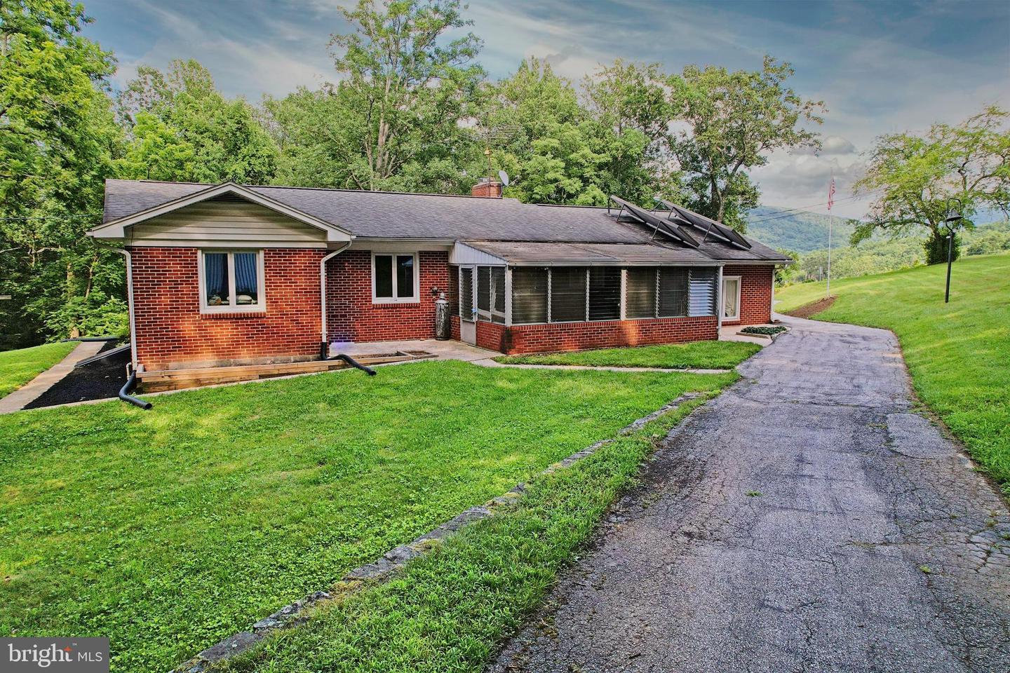 17026 Eylers Valley Rd