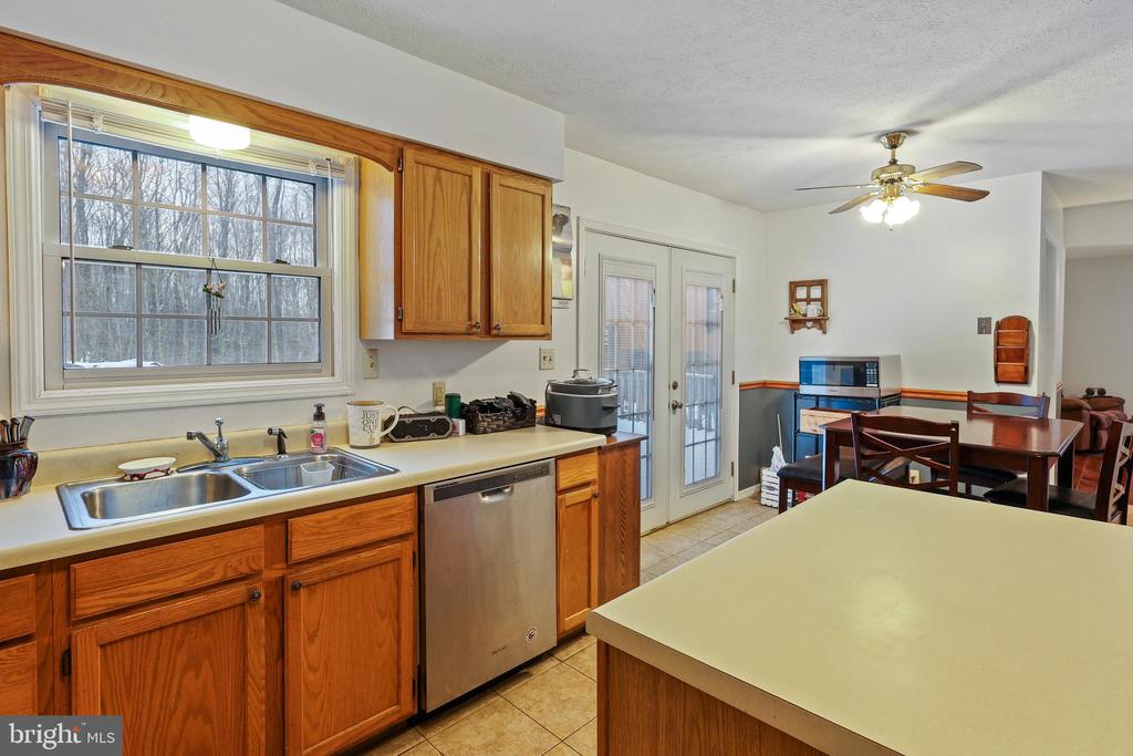 33 TEABERRY RIDGE ROAD