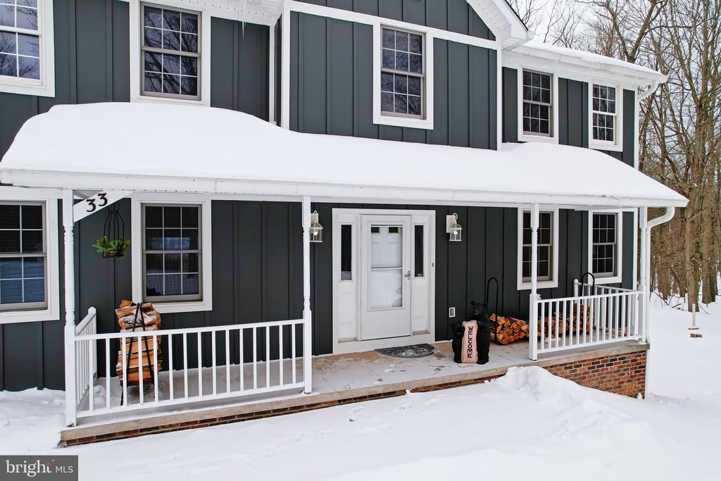 33 TEABERRY RIDGE ROAD