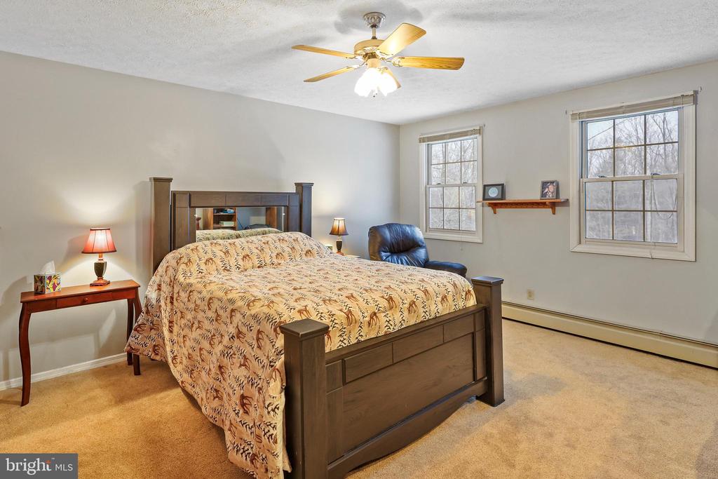 33 TEABERRY RIDGE ROAD