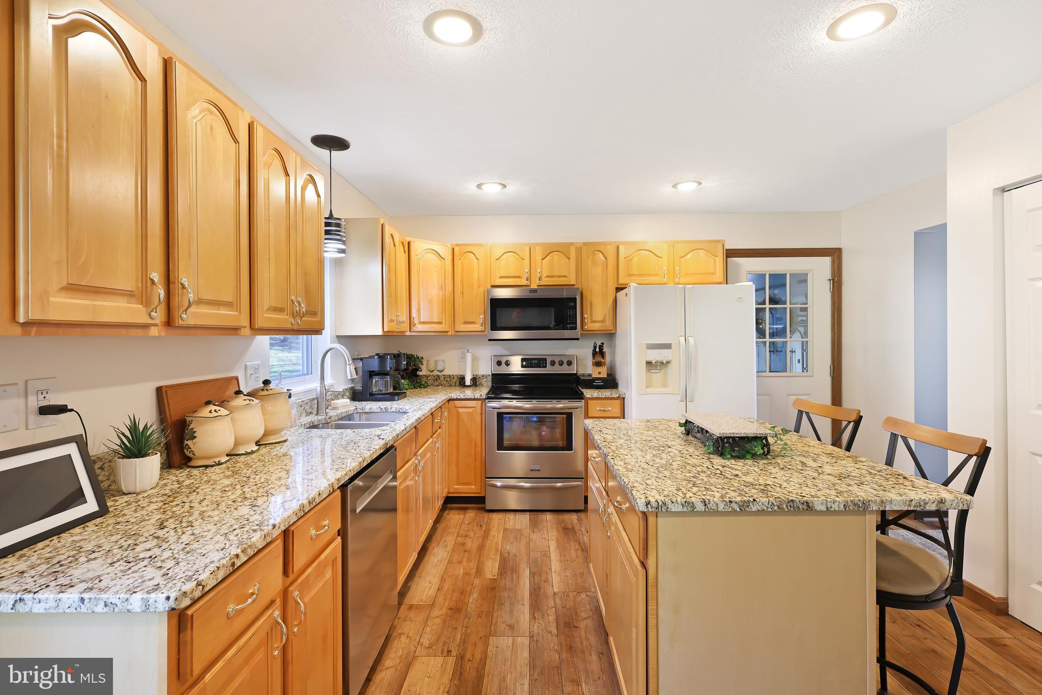 337 LAUREL WOOD DRIVE