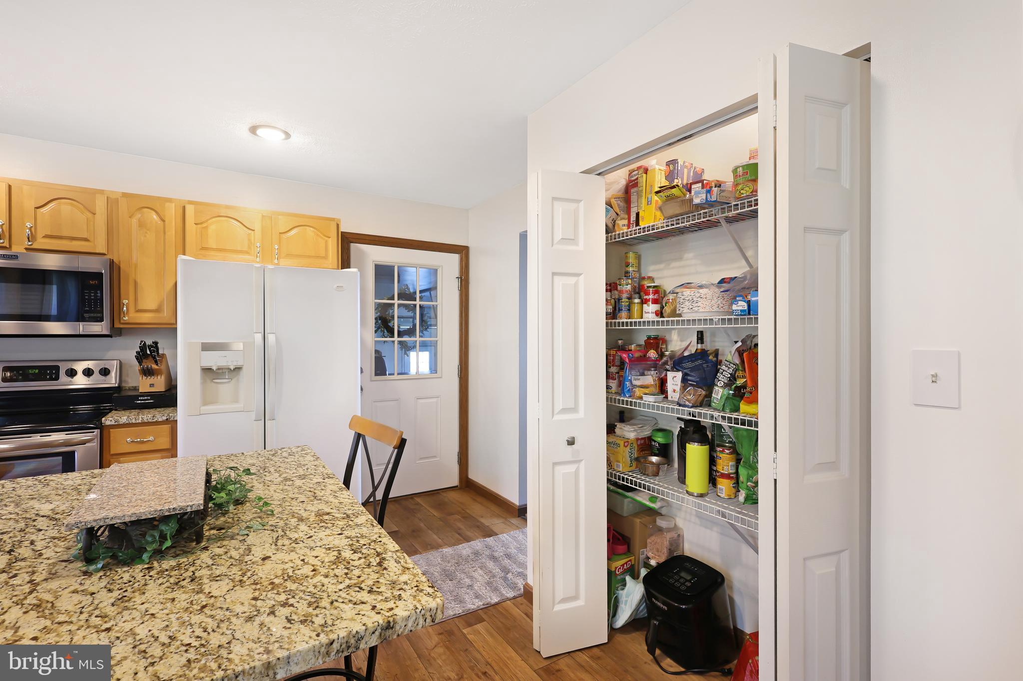 337 LAUREL WOOD DRIVE