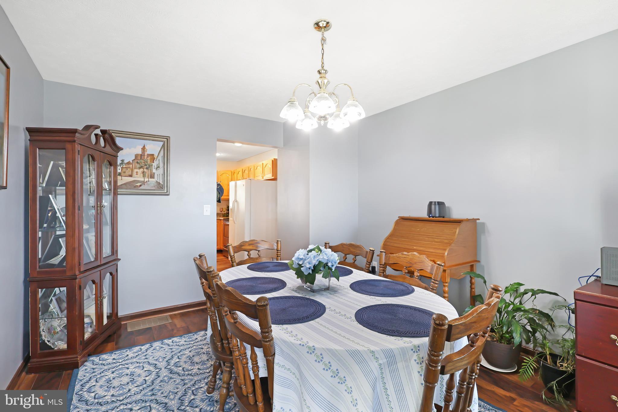 337 LAUREL WOOD DRIVE