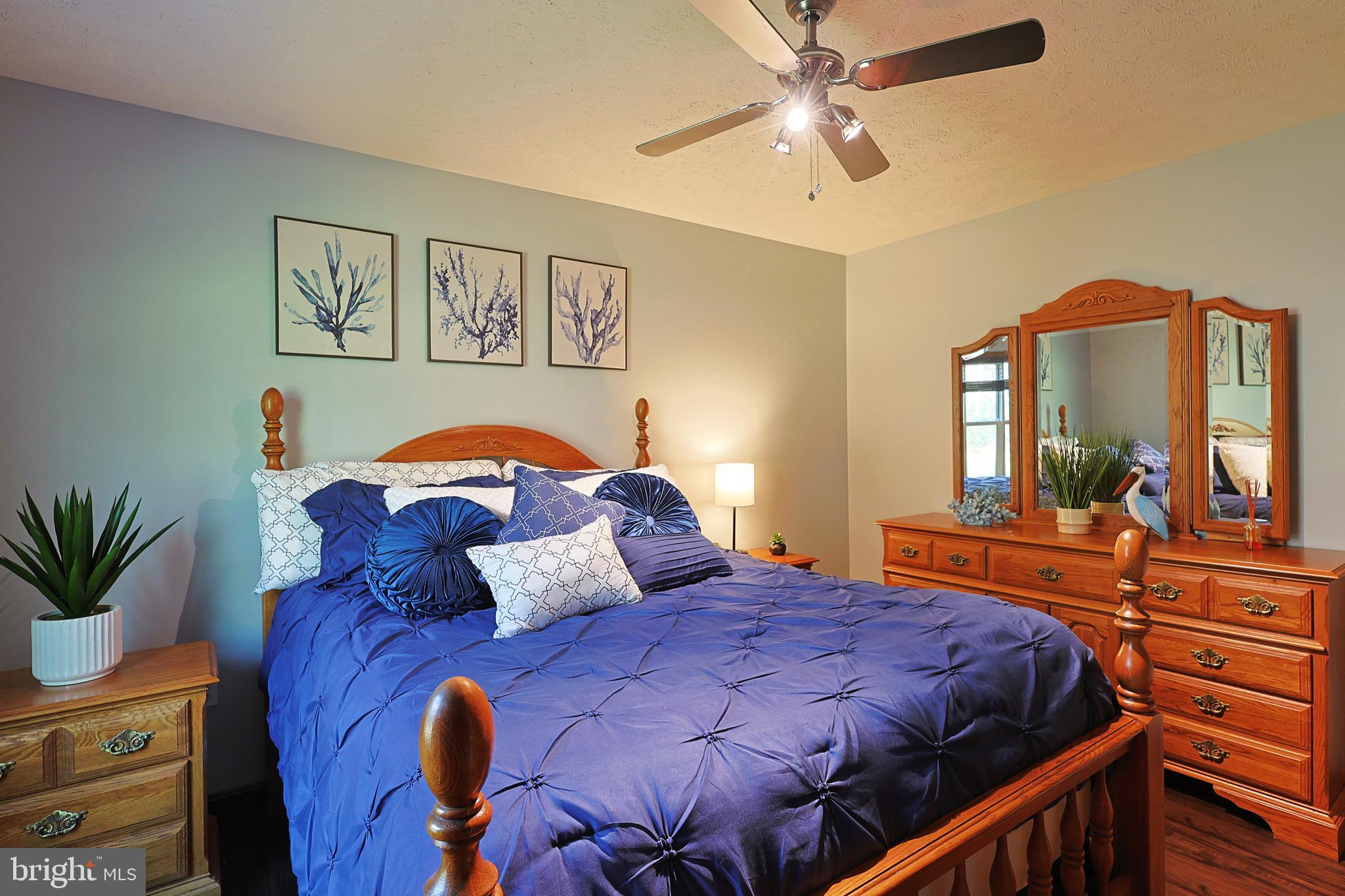 337 LAUREL WOOD DRIVE