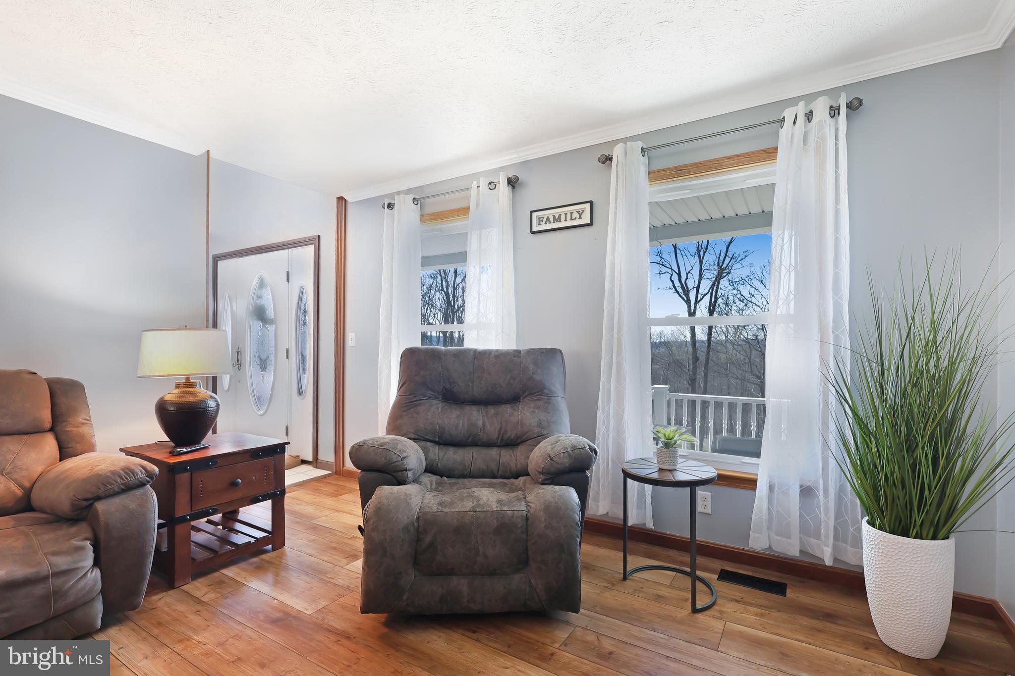 337 LAUREL WOOD DRIVE