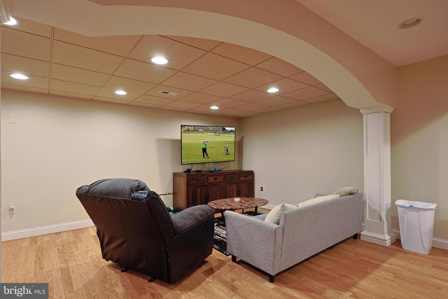 25 Mariner Ct