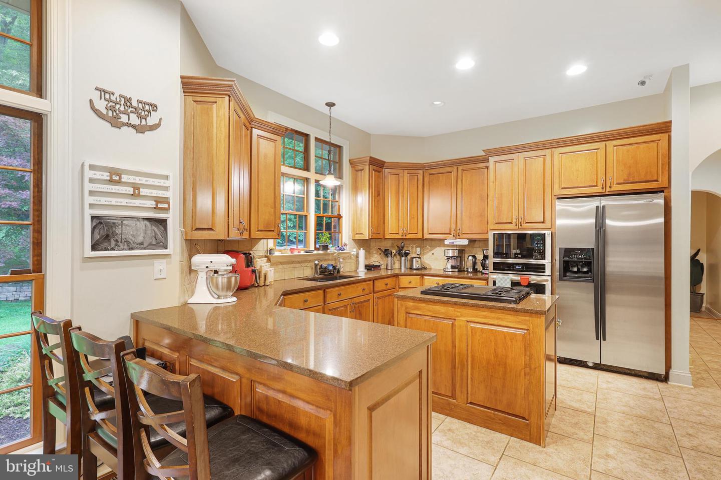 25 Mariner Ct