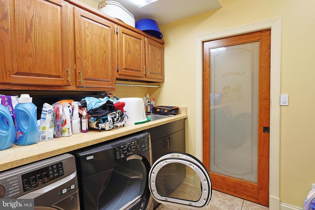 25 Mariner Ct