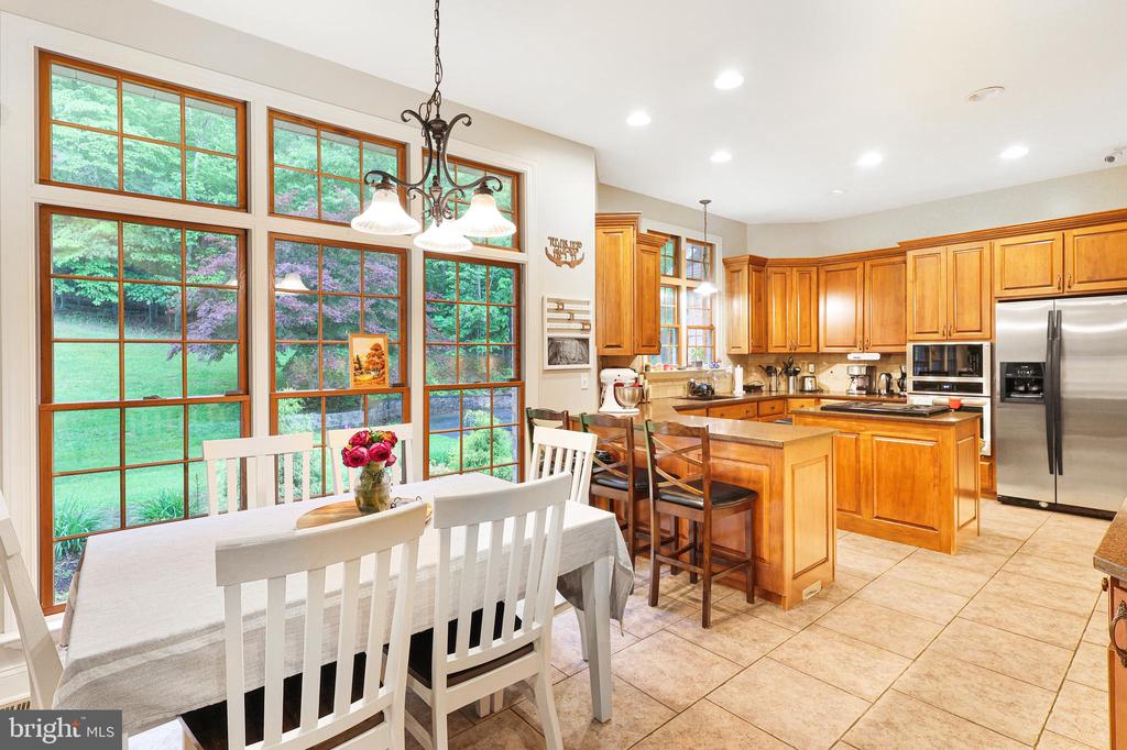 25 Mariner Ct