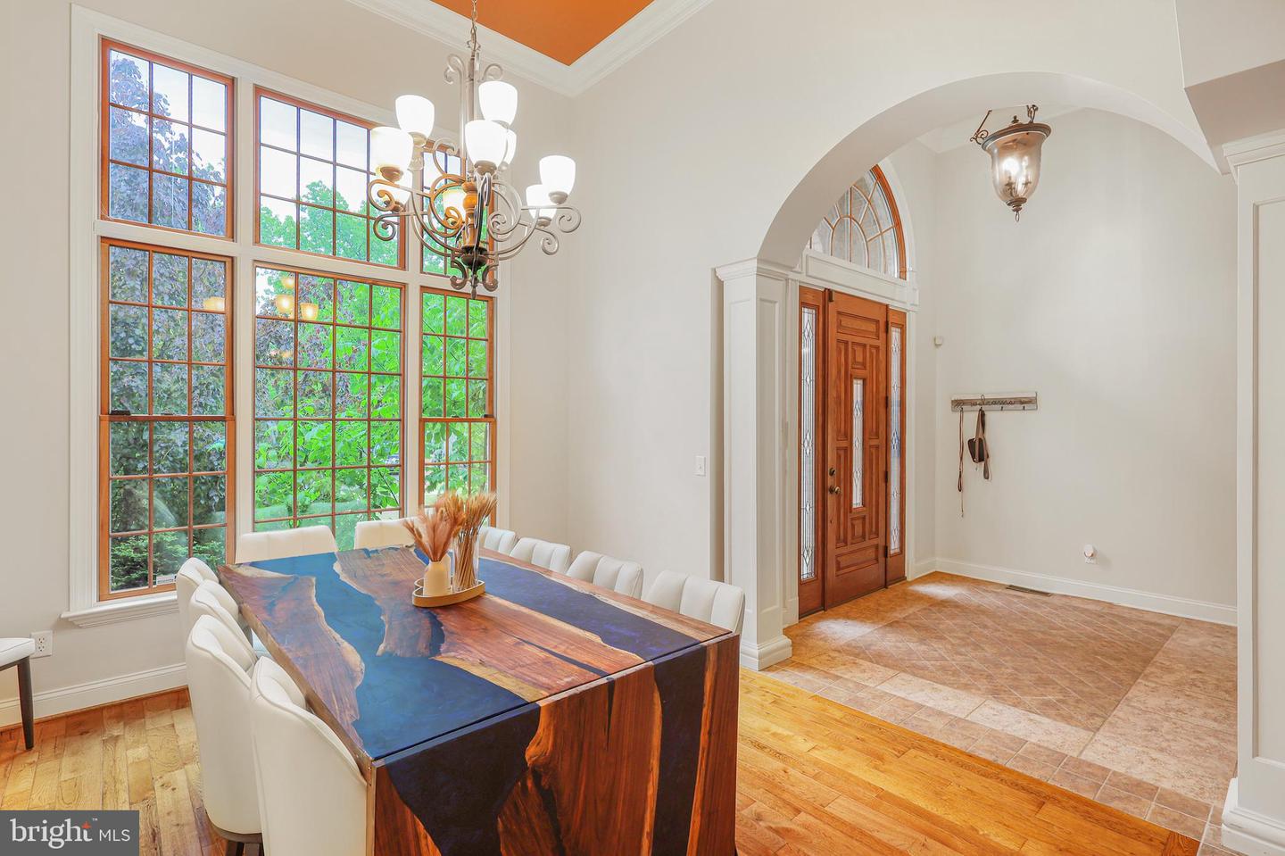 25 Mariner Ct