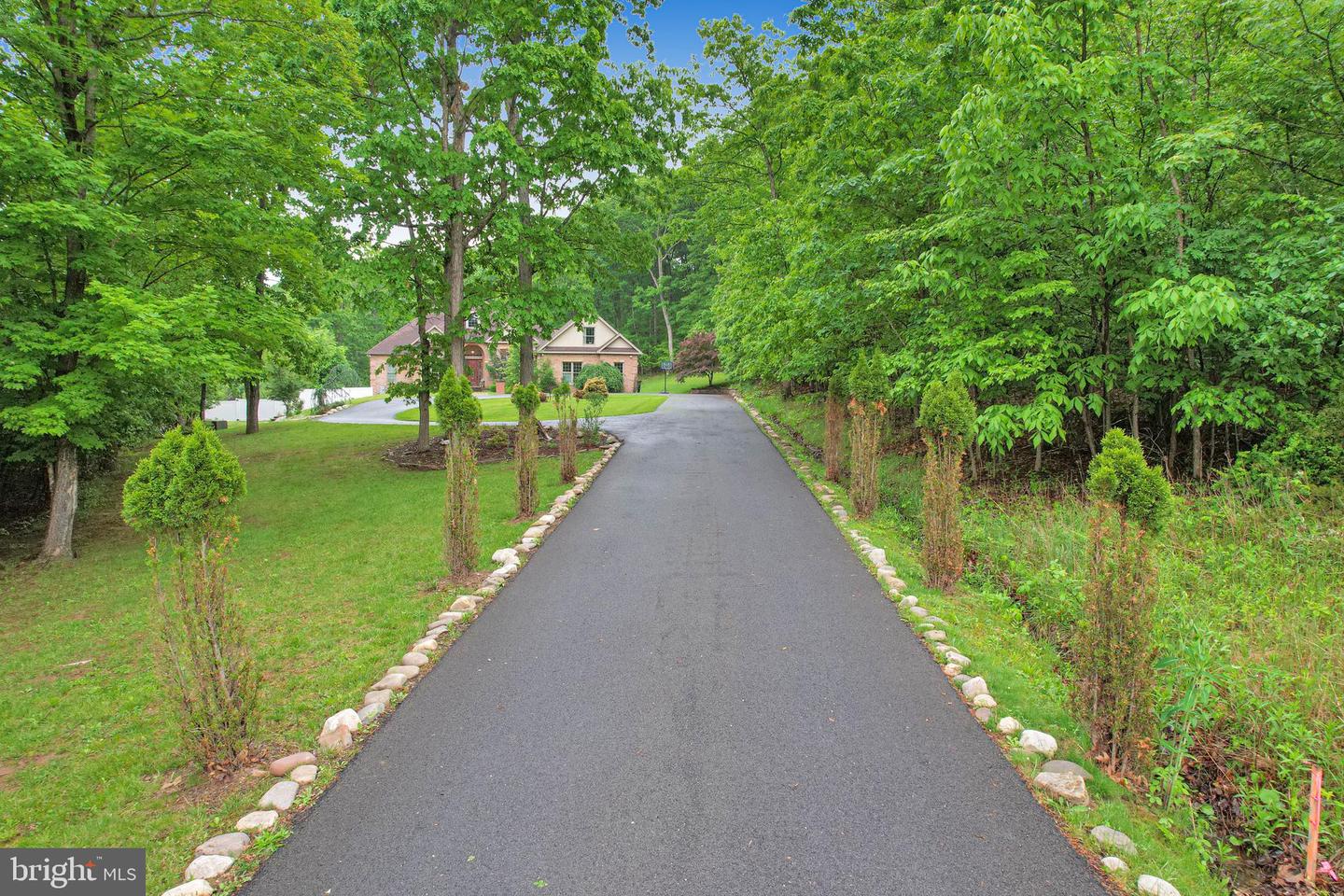 25 Mariner Ct