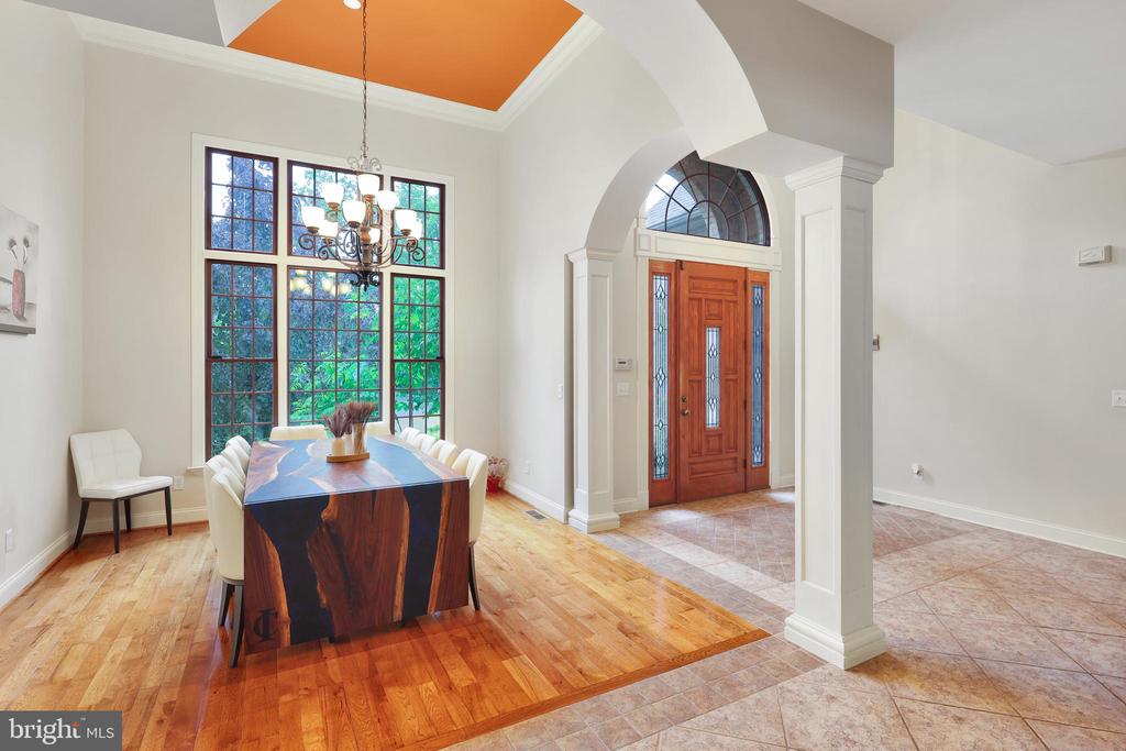 25 Mariner Ct