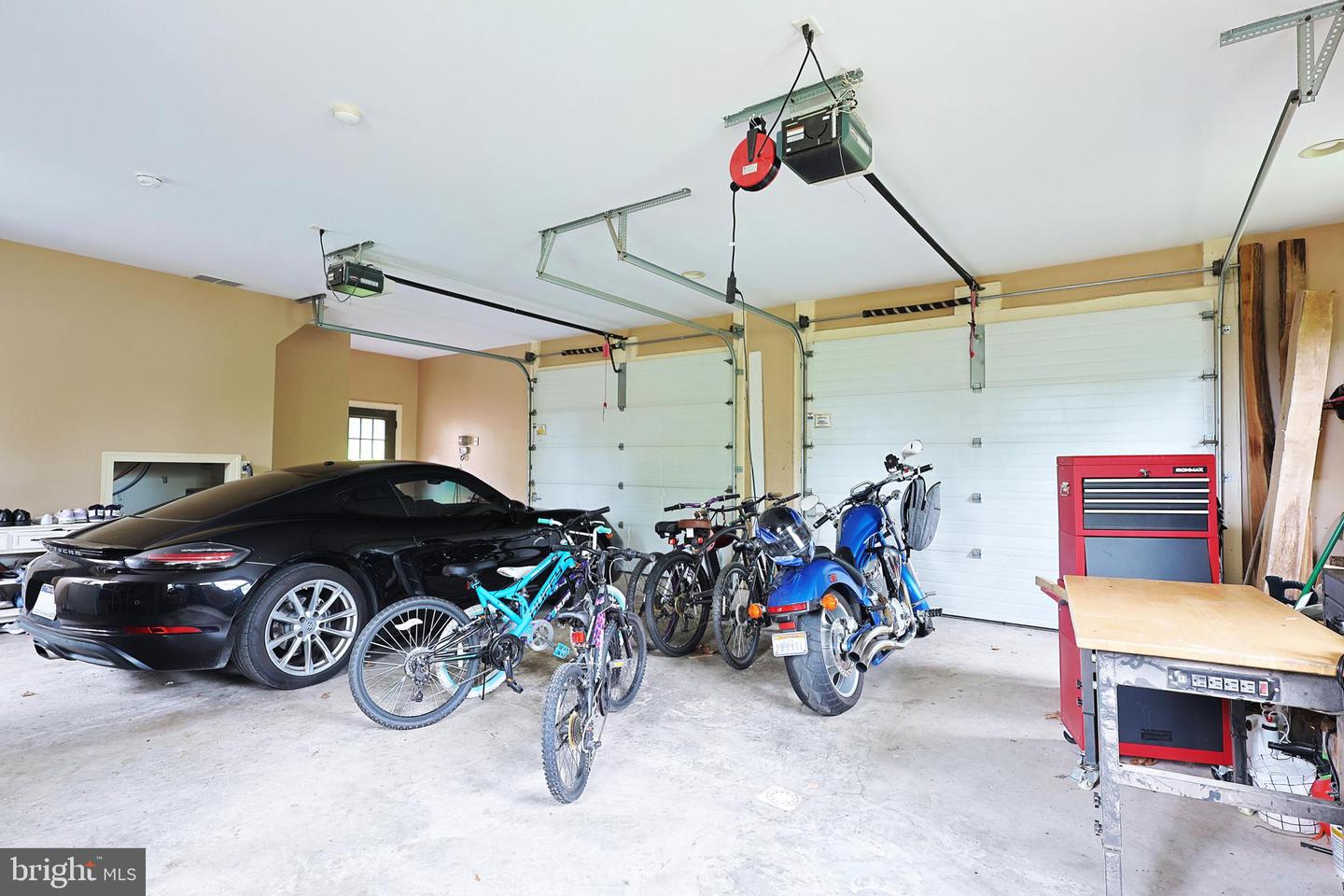 25 Mariner Ct