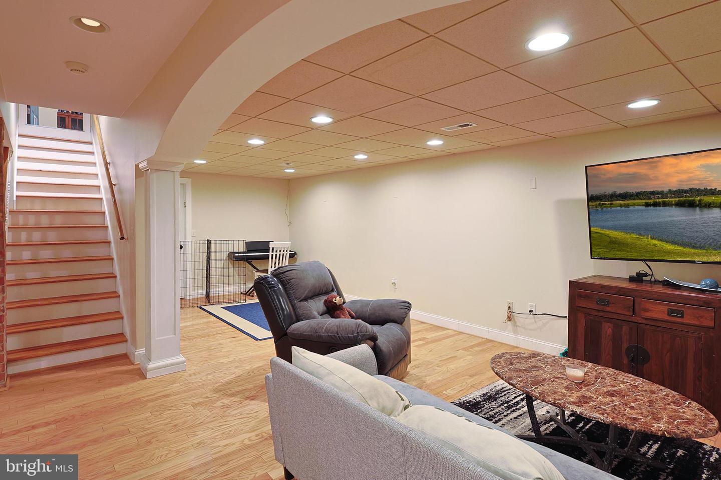 25 Mariner Ct