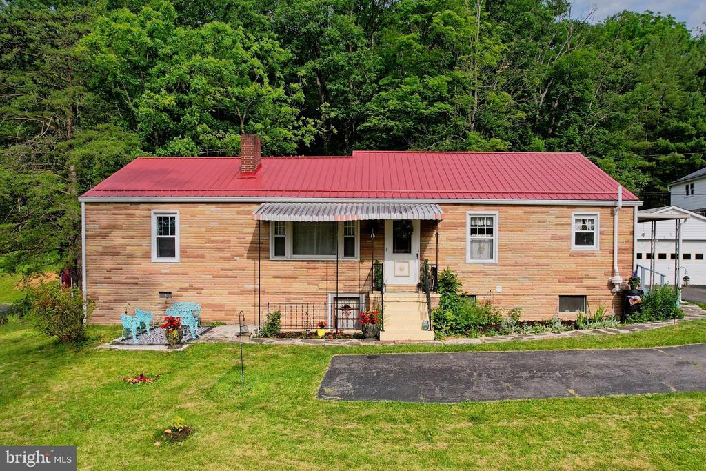 5046 FRANKFORT HIGHWAY