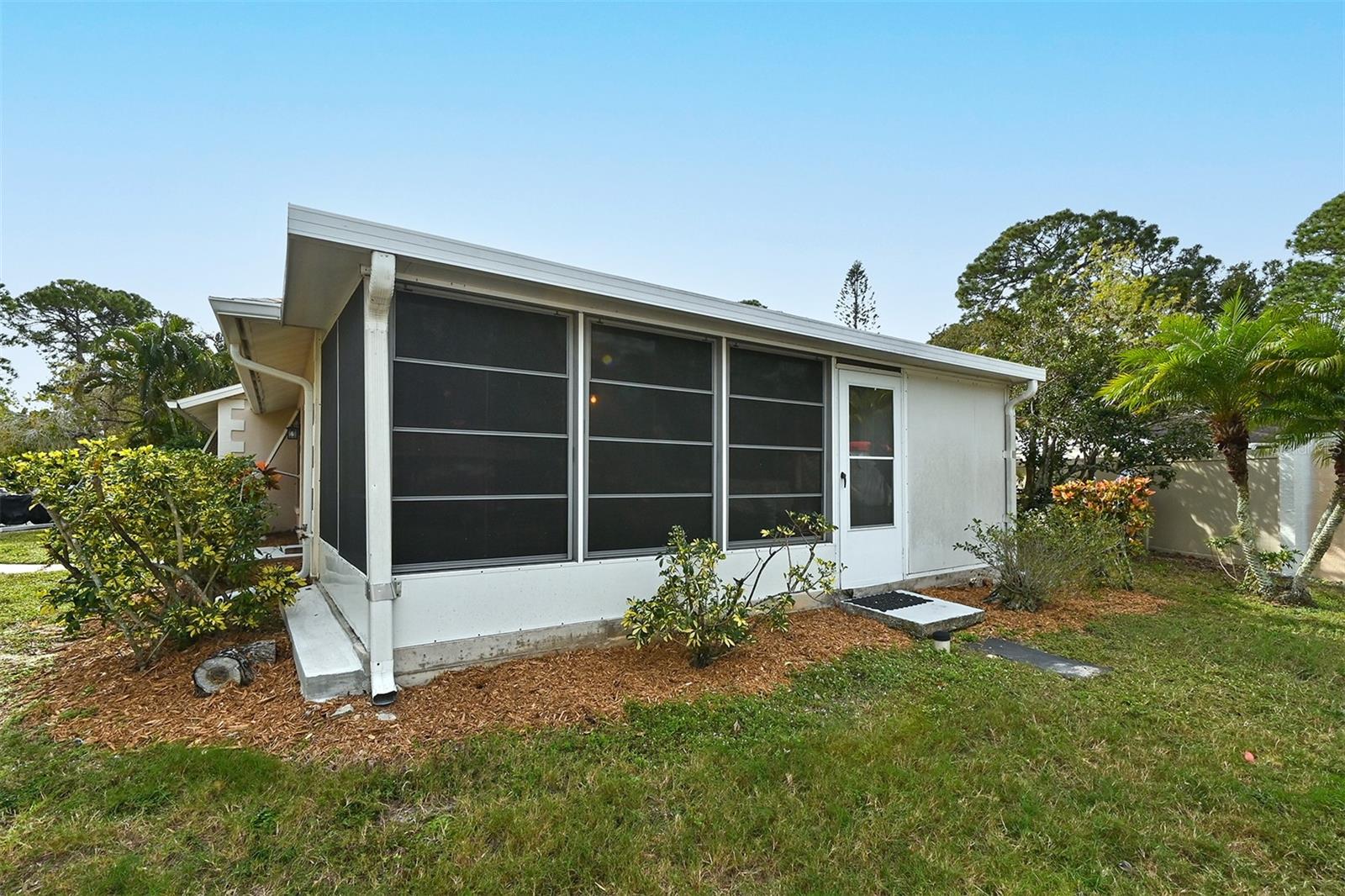 663 N JEFFERSON AVE #663