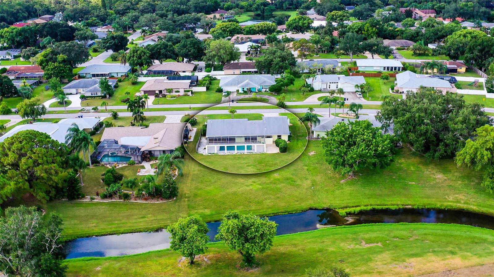 5209 PALM AIRE DR