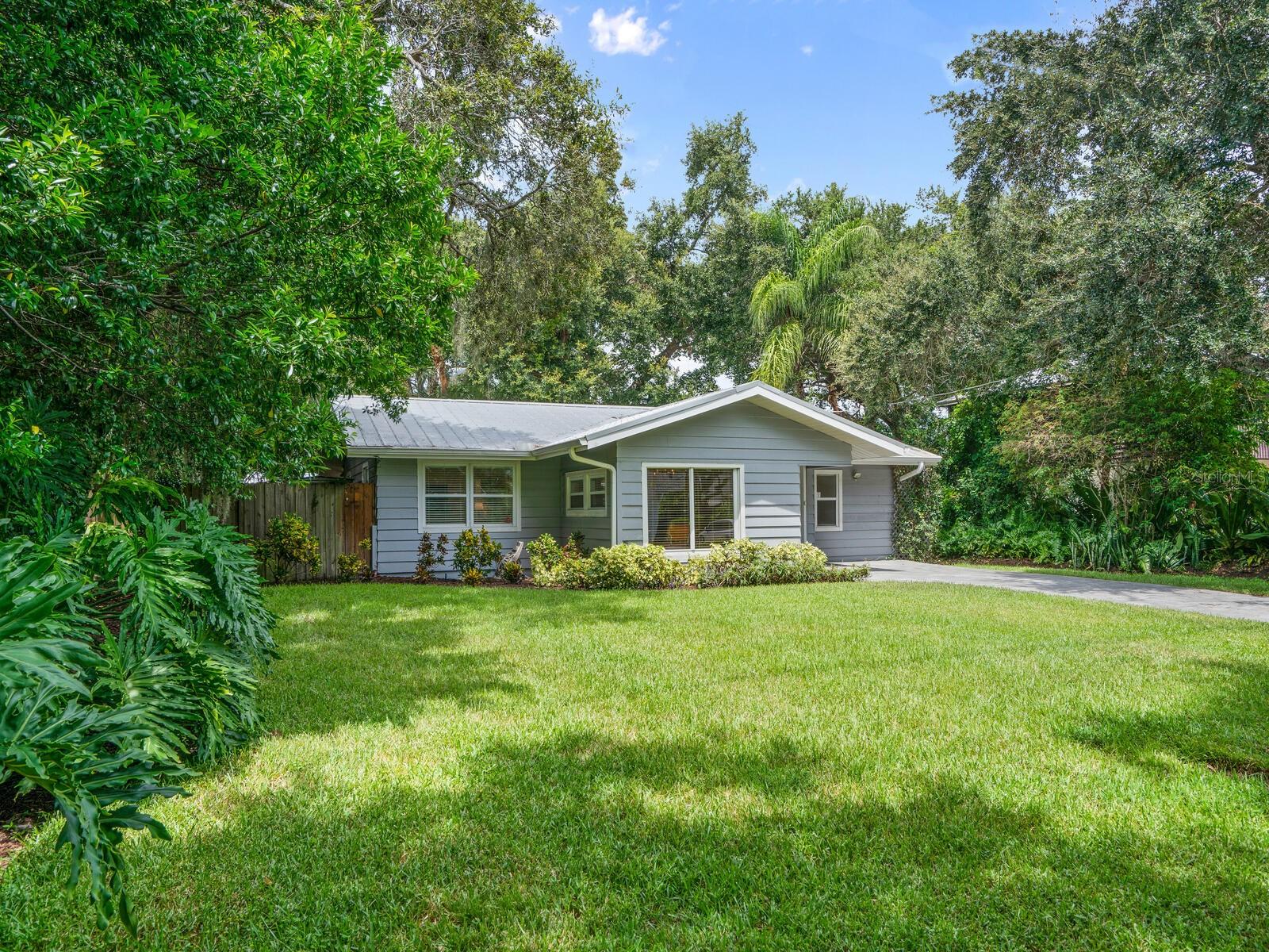 1773 HARMONY LN