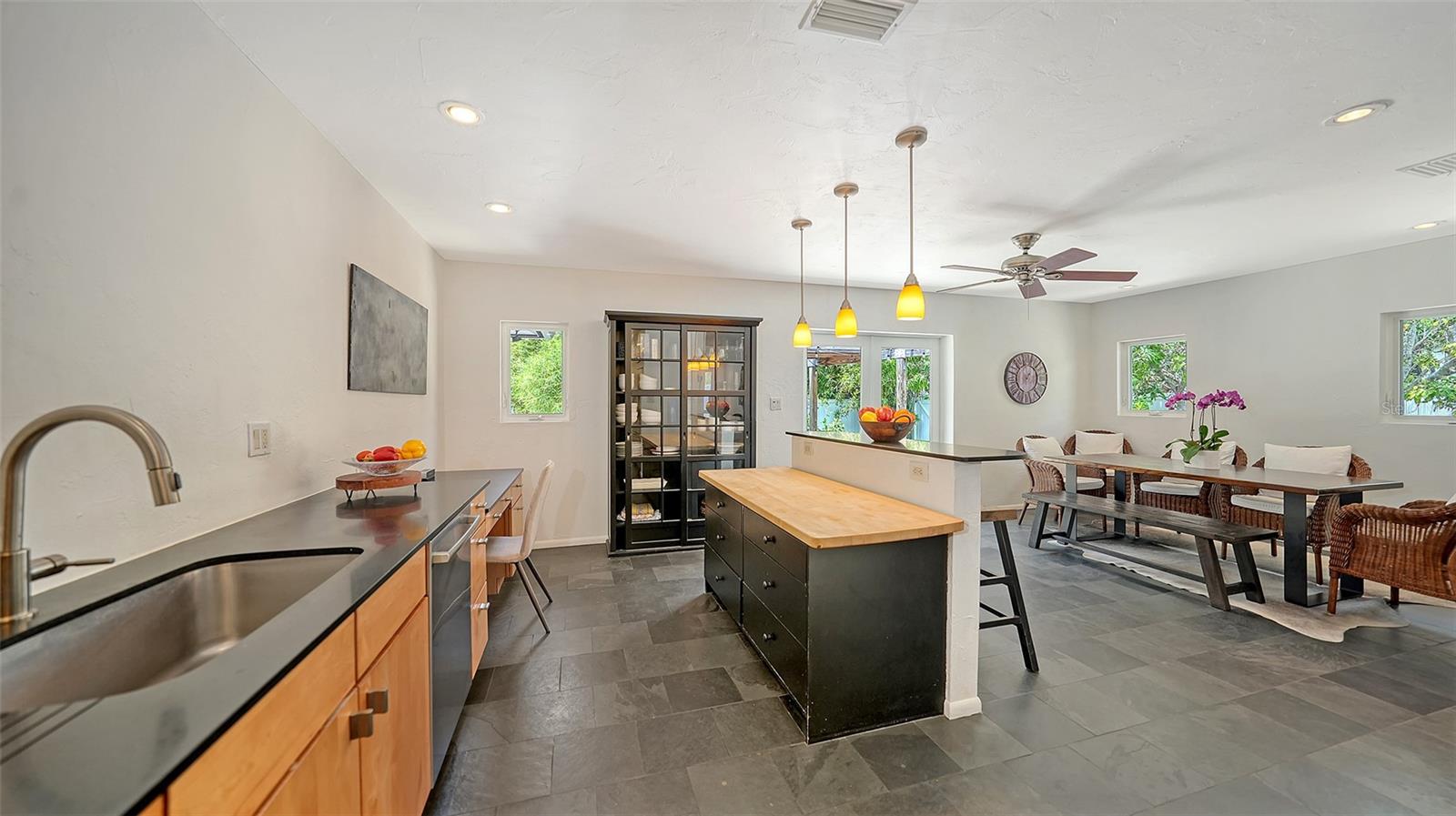 4857 STEVENS DR
