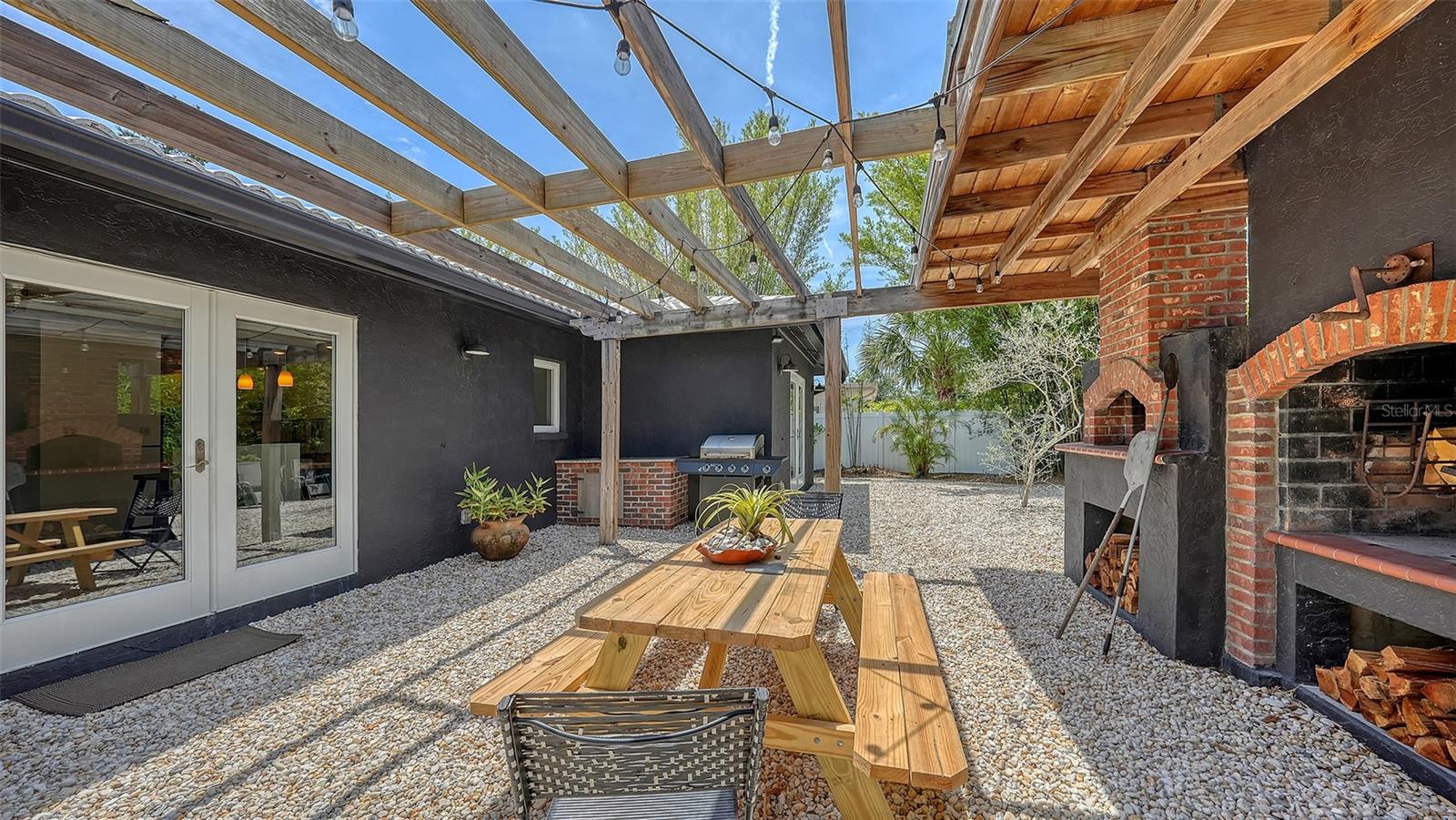 4857 STEVENS DR