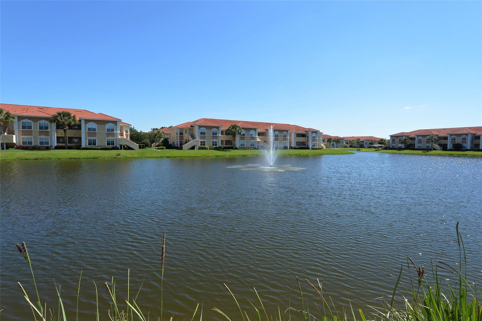 1195 VILLAGIO CIR #103