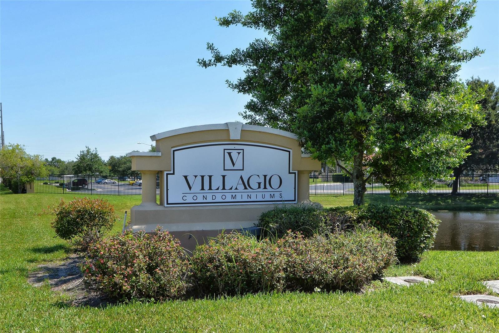 1195 VILLAGIO CIR #103