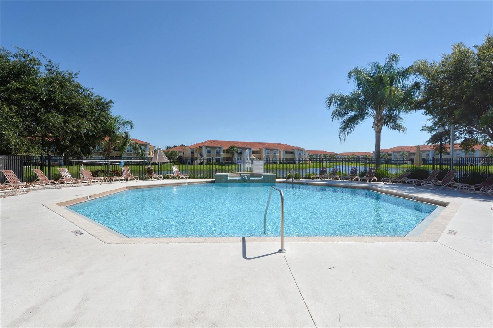 1195 VILLAGIO CIR #103