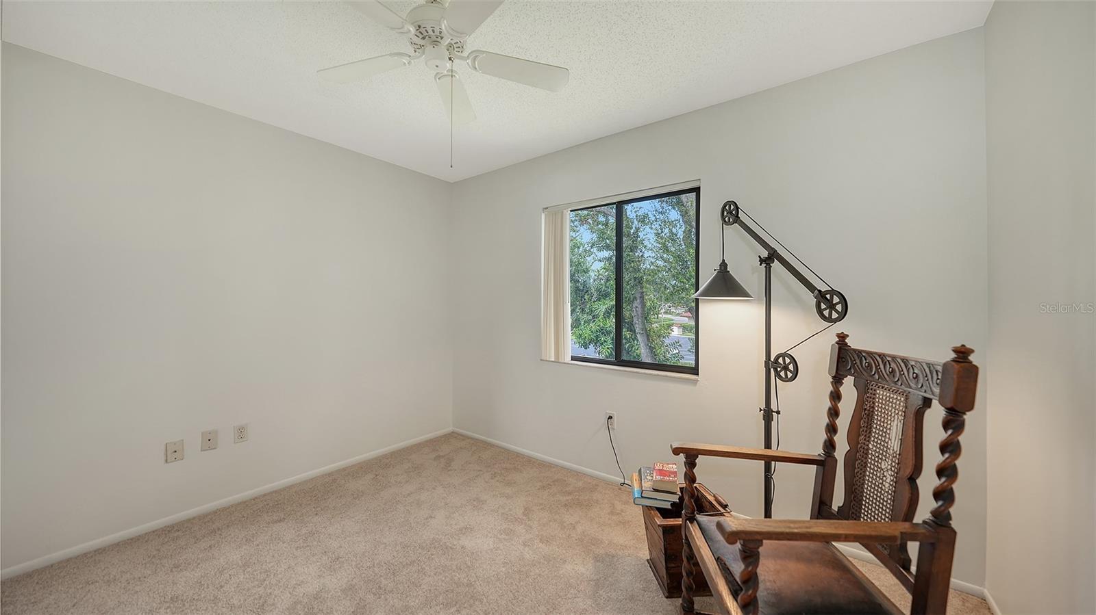 5785 GARDENS DR #5785