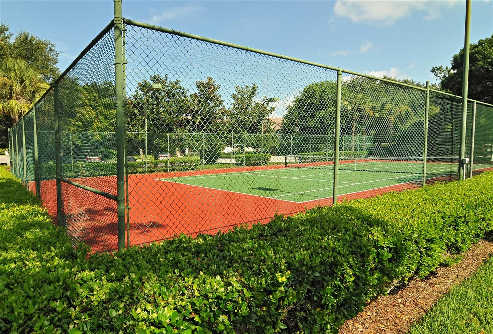 5785 GARDENS DR #5785