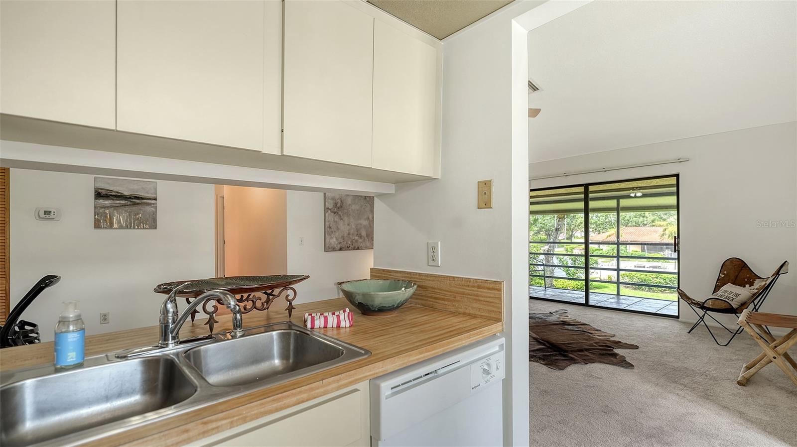 5785 GARDENS DR #5785