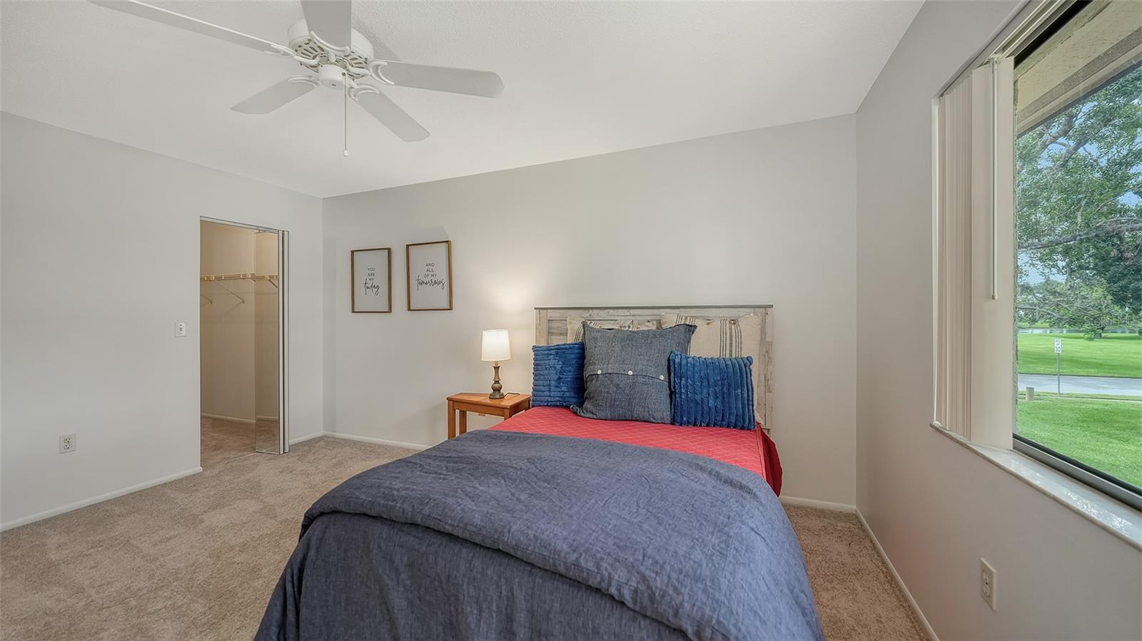 5785 GARDENS DR #5785